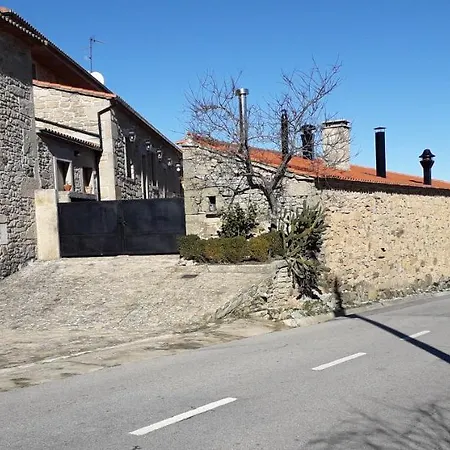 Casa Dos Pombais De Caçarelhos Rural Séjour à la ferme