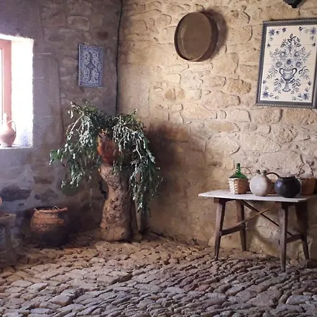 Séjour à la ferme Casa Dos Pombais De Caçarelhos Rural Cacarelhos